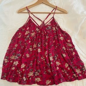 American Eagle flowy tank